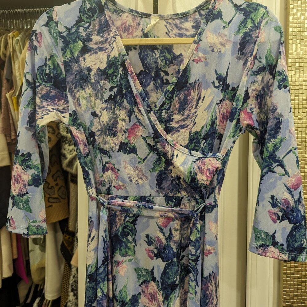 Pinkblush Maxi Length Blue Floral Maternity Dress Size Small - Picture 3 of 4